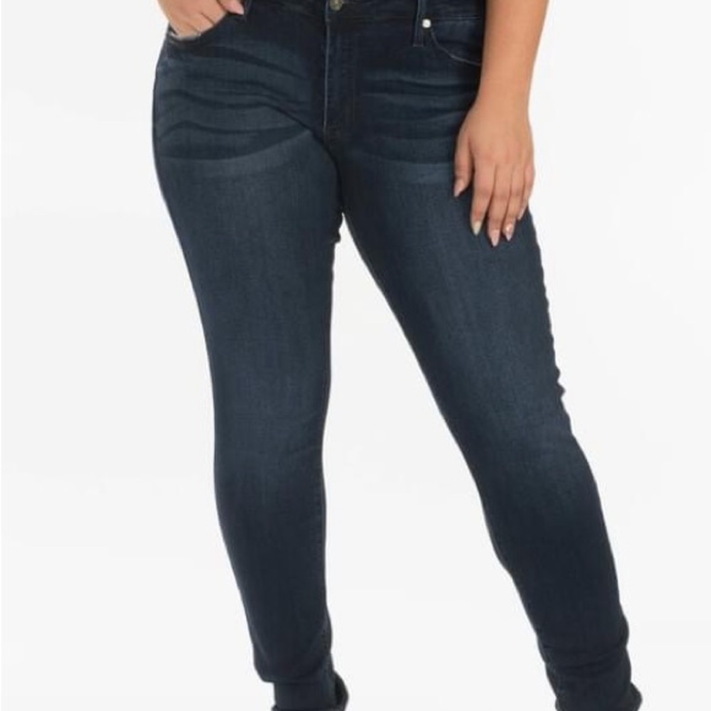 KanCan Plus size Dark Wash Skinny Jeans